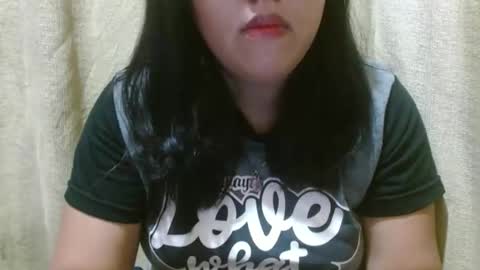 hotiemorenagurl18 online show from November 1, 2025, 2:13 am