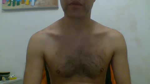 Snapshot of hotitan chatting on October 2, 2025, 9:44 pm hottitan twitter Marianoshcam online show from October 2, 2025, 9:44 pm