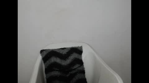 hotjessie0 online show from February 12, 2025, 8:16 am