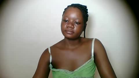 LOYCE online show from April 20, 2026, 7:44 am