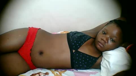 LOYCE online show from April 20, 2026, 10:44 pm