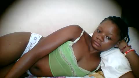 LOYCE online show from April 21, 2026, 7:47 am