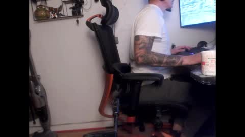 hotkinkytat online show from March 2, 2025, 9:32 pm