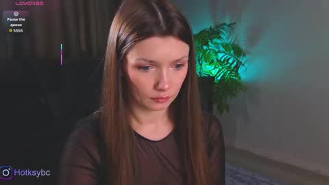 HotKsy online show from October 12, 2025, 11:42 am