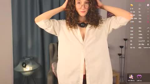 Allison  online show from October 22, 2025, 6:40 pm