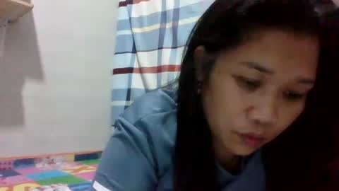 hotlavender online show from February 4, 2026, 1:55 am