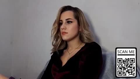 hotmusex online show from January 12, 2026, 1:27 pm