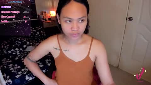 Snapshot of hotnasty_madisson chatting on February 28, 2025, 4:10 am Madi online show from February 28, 2025, 4:10 am