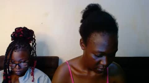 Rose online show from October 25, 2025, 5:26 am