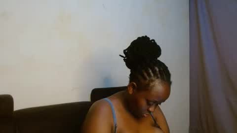 Rose online show from November 19, 2025, 5:35 pm