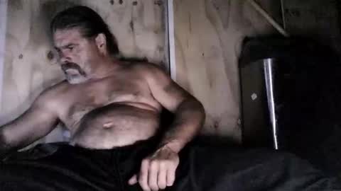 hotnriv13 online show from April 17, 2026, 5:21 am