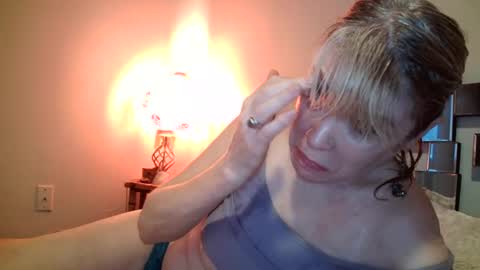 hotpepperose online show from March 10, 2025, 11:38 pm