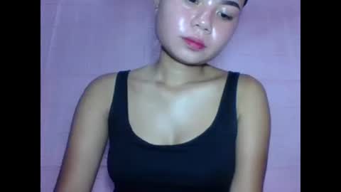 hotpink4u online show from October 27, 2025, 11:36 am