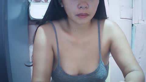 hotpink4u04 online show from October 28, 2025, 8:00 pm