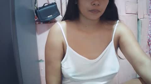 hotpink4u04 online show from January 18, 2026, 11:30 pm