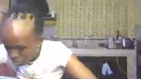 Snapshot of hotsassyqueen219667 chatting on July 9, 2026, 6:12 pm Kichuna online show from July 9, 2026, 6:12 pm