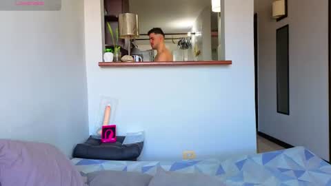 Snapshot of hotstud_999 chatting on June 28, 2026, 1:50 pm Andres online show from June 28, 2026, 1:50 pm
