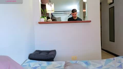 Snapshot of hotstud_999 chatting on July 2, 2026, 5:19 pm Andres online show from July 2, 2026, 5:19 pm