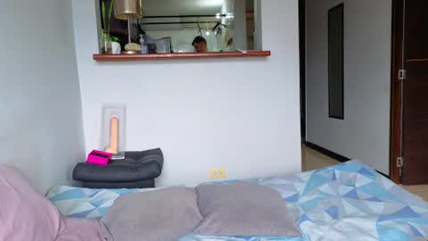 Snapshot of hotstud_999 chatting on July 12, 2026, 6:43 pm Andres online show from July 12, 2026, 6:43 pm