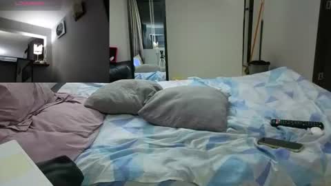 Snapshot of hotstud_999 chatting on July 16, 2026, 2:17 am Andres online show from July 16, 2026, 2:17 am