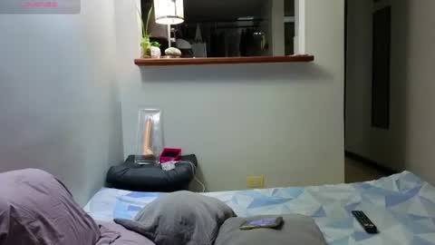Snapshot of hotstud_999 chatting on July 29, 2026, 2:43 am Andres online show from July 29, 2026, 2:43 am