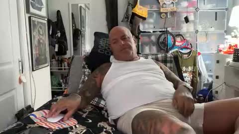 hotstuff775616 online show from October 26, 2025, 1:55 am