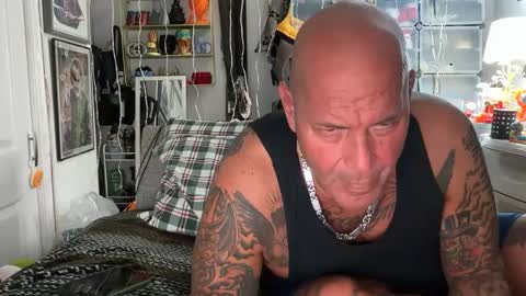 hotstuff775616 online show from November 20, 2025, 2:23 am