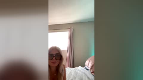 hott7malibu online show from April 10, 2026, 7:40 pm