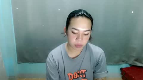 jelaigrande  online show from February 14, 2025, 12:36 pm