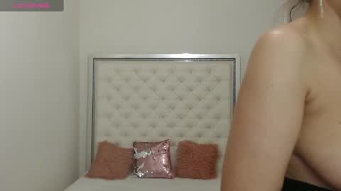 Eryka online show from February 5, 2025, 8:43 am