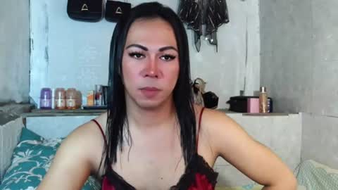 Snapshot of hott_summerr chatting on July 8, 2026, 5:12 am Alex Summer online show from July 8, 2026, 5:12 am