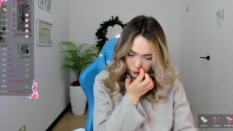 hello Im Eva online show from December 13, 2024, 8:51 am