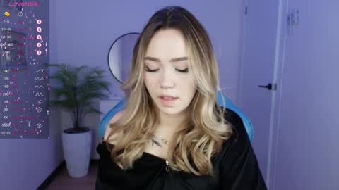 hello Im Eva online show from January 28, 2025, 5:11 am