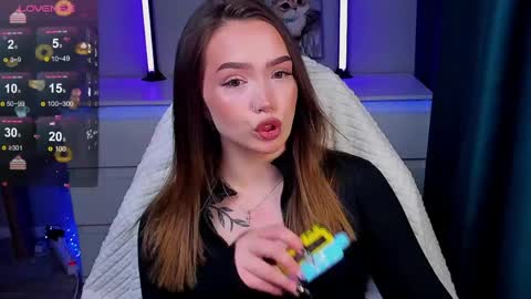 hello Im Eva online show from April 4, 2026, 7:28 am