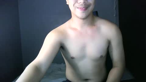 hottie_kyle69 online show from April 17, 2026, 2:42 pm