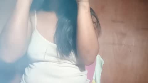 Lyn online show from December 29, 2024, 6:05 pm