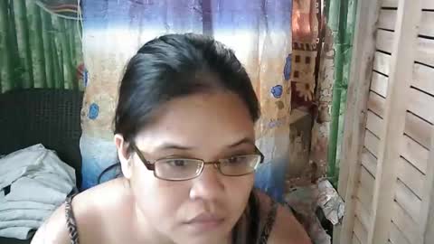 hotty_babex online show from April 21, 2026, 2:37 am