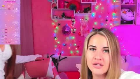 Ivanna and Jessica online show from October 13, 2025, 6:13 am