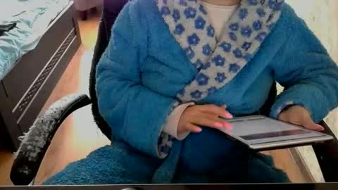 Mary online show from May 2, 2026, 9:03 am