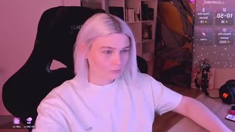 Nessie and Jessie online show from February 17, 2025, 3:20 pm