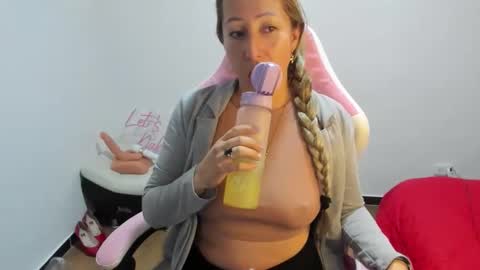 hottychrystal online show from November 29, 2025, 11:30 pm