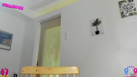 crishinahotty online show from January 18, 2025, 2:36 am