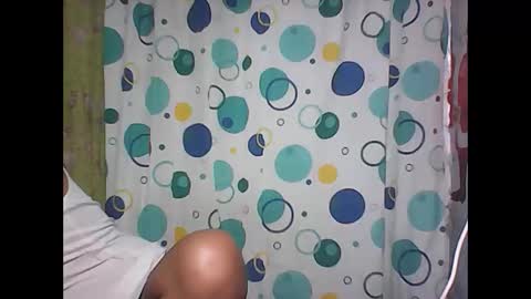 hottyelle1 online show from April 3, 2026, 7:56 pm