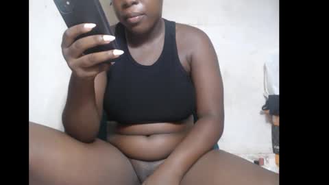 hottylissa1 online show from November 22, 2025, 1:48 am