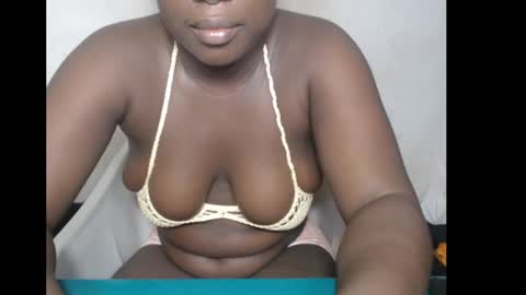 hottylissa1 online show from November 22, 2025, 8:19 pm