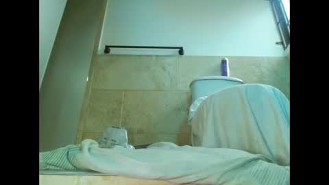 Mary online show from October 3, 2025, 7:00 pm