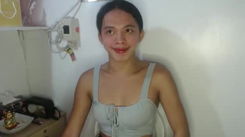 Snapshot of hotvalentina_ chatting on December 1, 2025, 12:48 am Valentina3 online show from December 1, 2025, 12:48 am