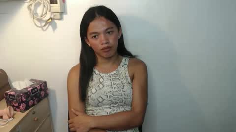 Valentina3 online show from April 29, 2026, 1:53 am