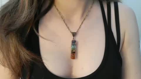 Snapshot of hotwinterxx chatting on April 25, 2026, 3:42 pm Hotwixx online show from April 25, 2026, 3:42 pm