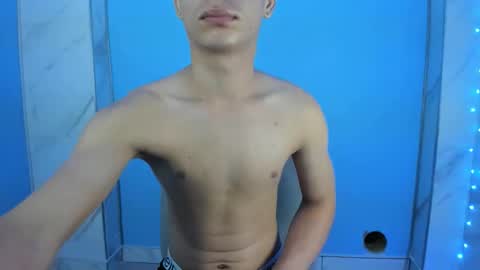hotxjavier online show from December 5, 2025, 1:42 pm